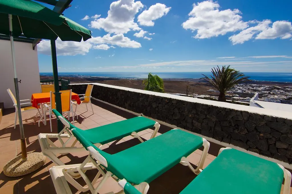 Casa Villa La Vega Tias Country house